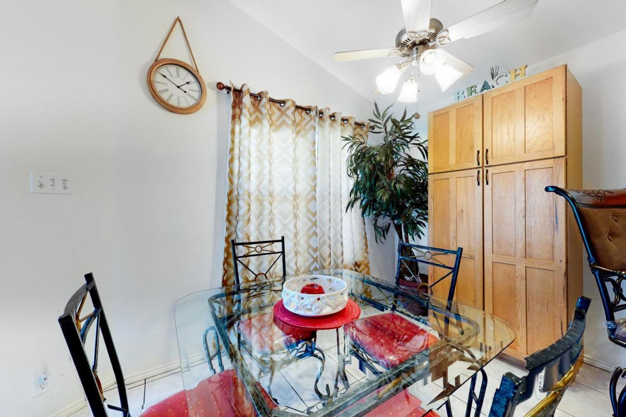 Long Island Village Unit 831 Port Isabel Esterno foto