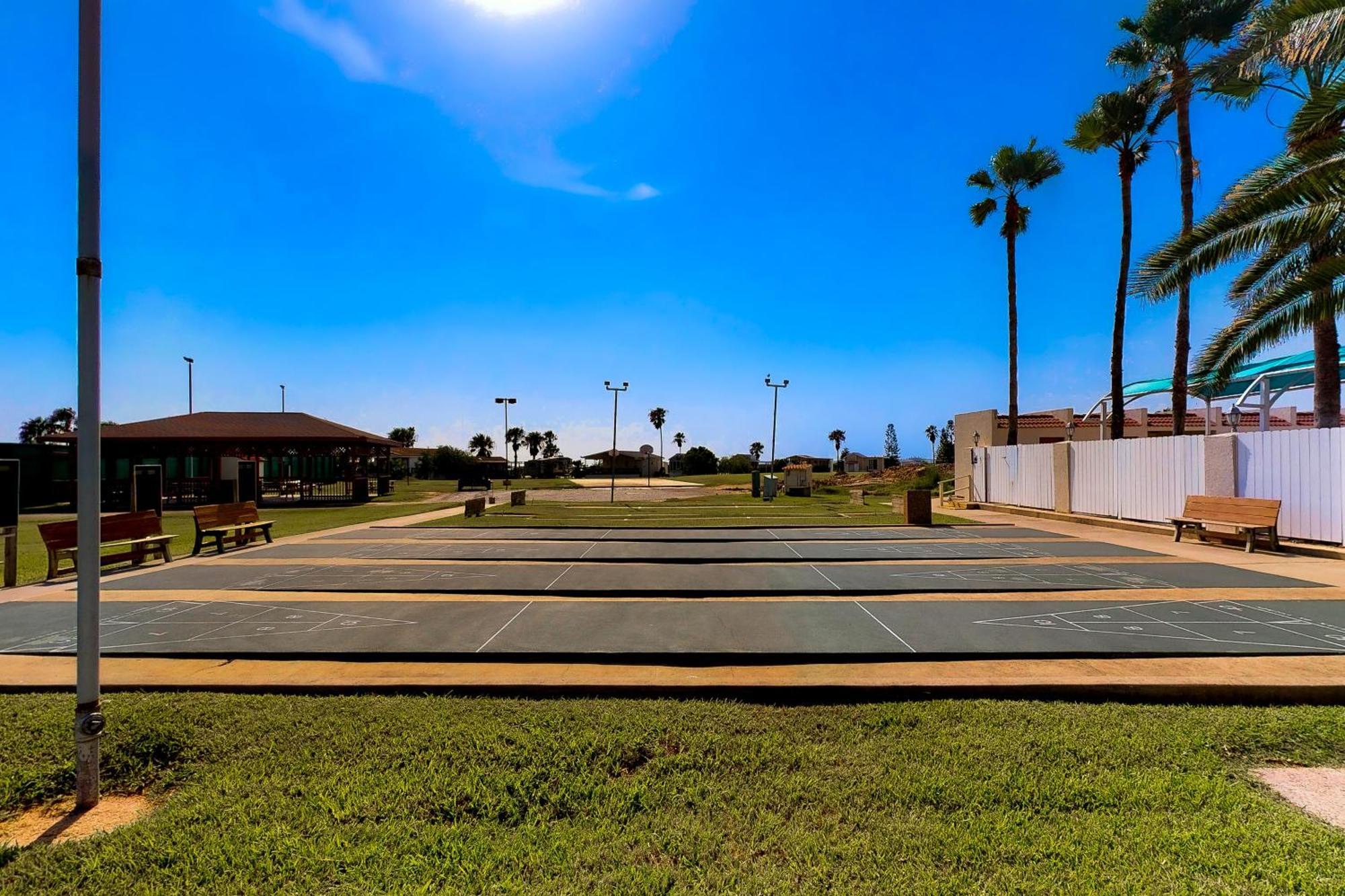 Long Island Village Unit 831 Port Isabel Esterno foto