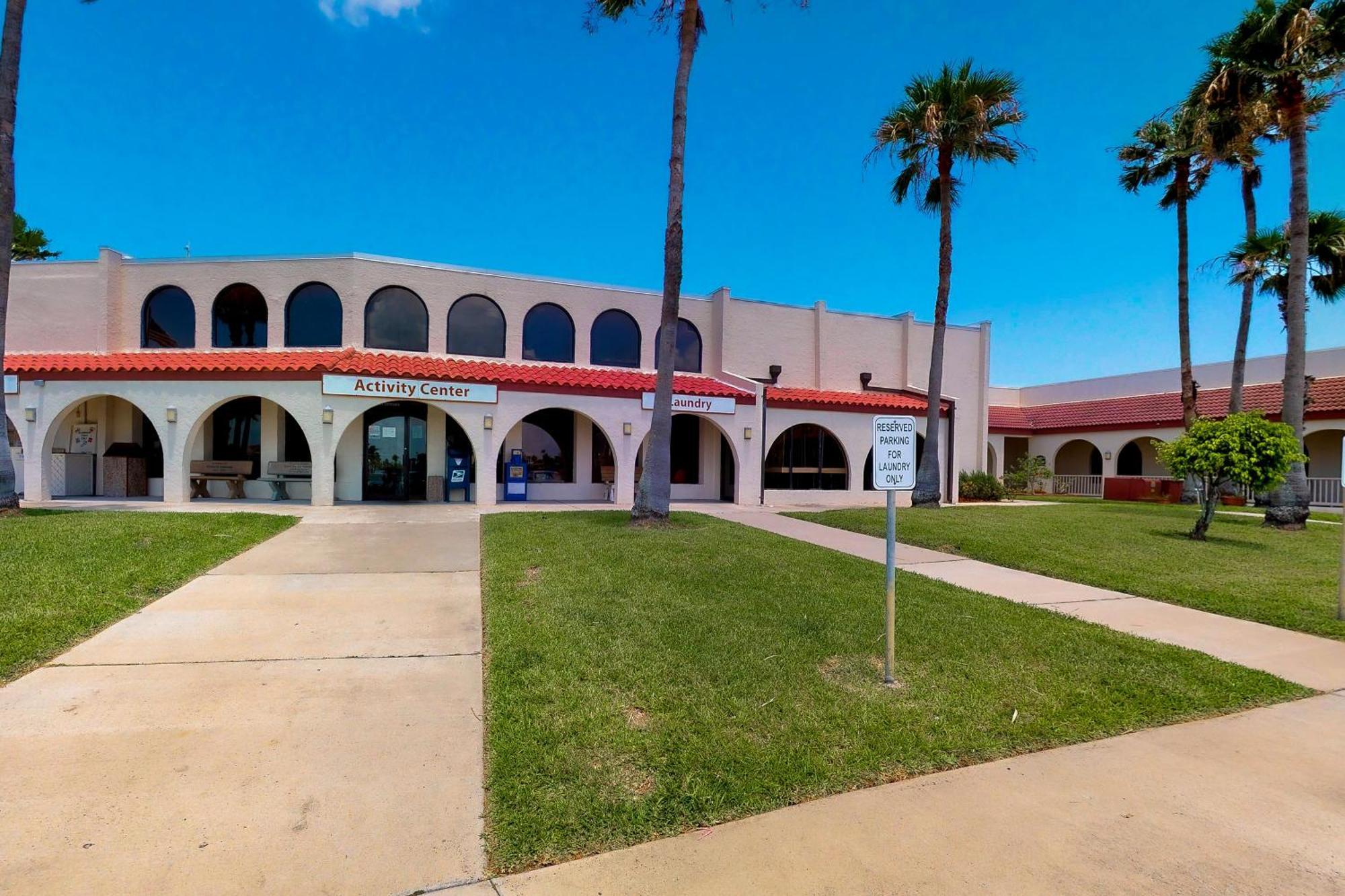 Long Island Village Unit 831 Port Isabel Esterno foto
